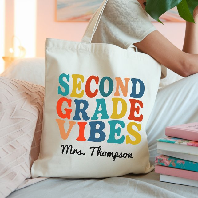 Tote Bolsa de Professor Retro Personalizada, Saco com V (teacher tote bag, second grade teacher gift, retro teacher bag, teacher appreciation gift for women)