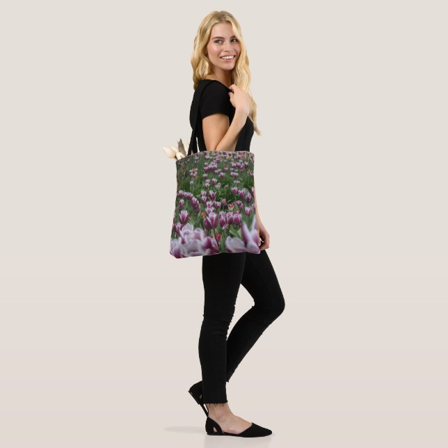 Tote Bolsa de Tulipas Púrpuras e Brancas (No(a) Modelo)