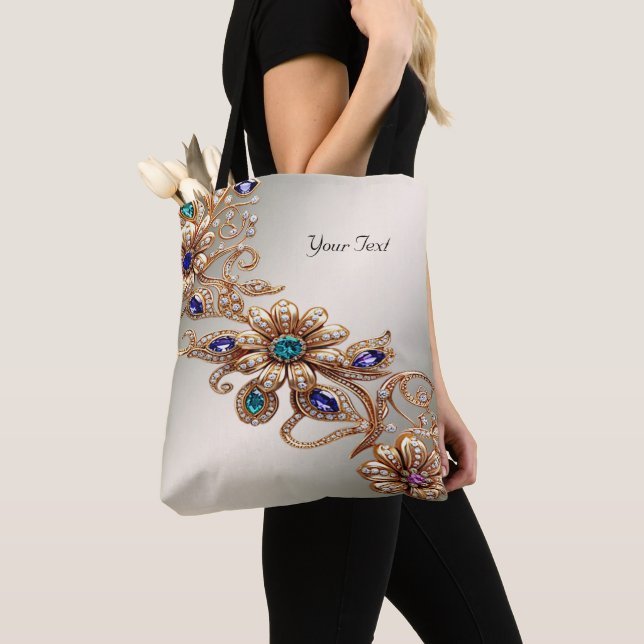 Tote Bolsa Elegante de Flores com Joias Douradas (Close Up)