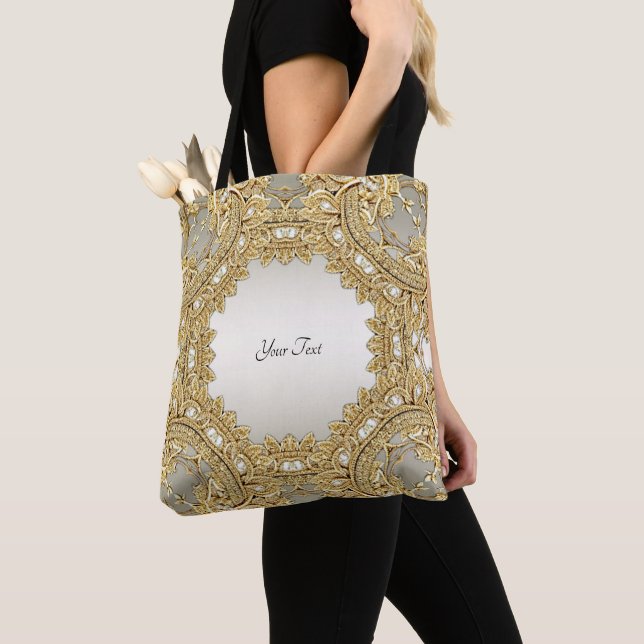 Tote Bolsa Grande Ornada a Ouro (Close Up)