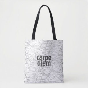 Tote carpe diem citando o desenho abstrato da bolsa
