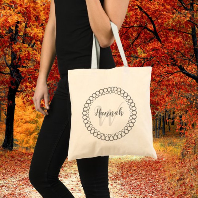 Tote Cinza do Círculo Decorativo Personaliza o Bolsa do (Gray Decorative Circle Personalized Monogram Tote)