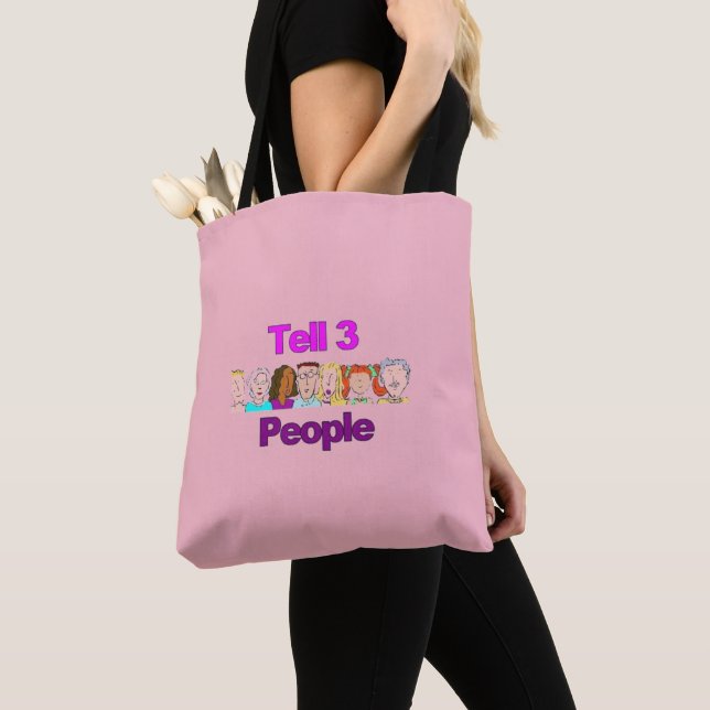 Tote Diga a 3 Pessoas do Bolsa que Compra o Grocerbook  (Close Up)