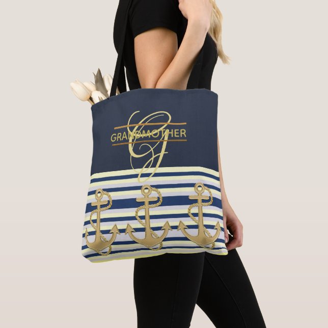Tote Na moda GRANDMOTHER Bolsa Monogramas (Close Up)
