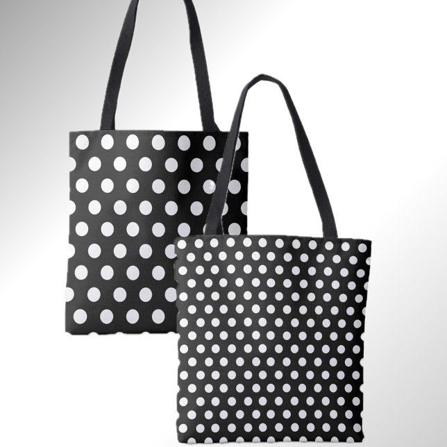 Tote Pontos duplos divertidos preto com Bolsa de Bolinh (Fun dot print in classic black and white. Two styles on one bag. )