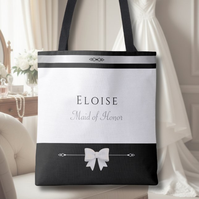 Tote Presente Elegante de Dama de Honra | Bolsa de Luxo (Sophisticated personalized Maid of Honor gift tote bag in a luxury bridal suite setting.)