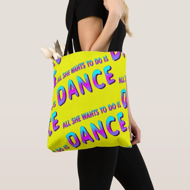 Tote Tudo que ela quer fazer é dançar na bolsa amarela (Close Up)