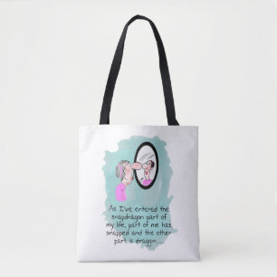 Tote Velha Engraçada na Bolsa de Vidro