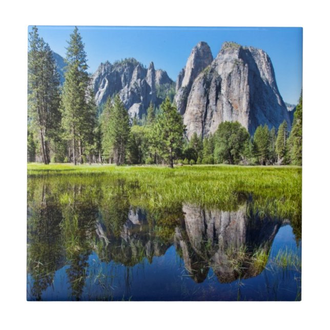 Tranquilidade em Yosemite (Frente)