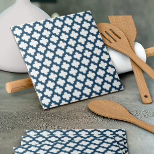 Trellis, Latite, Quatrefoil, de cor branca e Marin