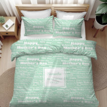 Trendy Mother’s Day Gift Green Typography Duvet