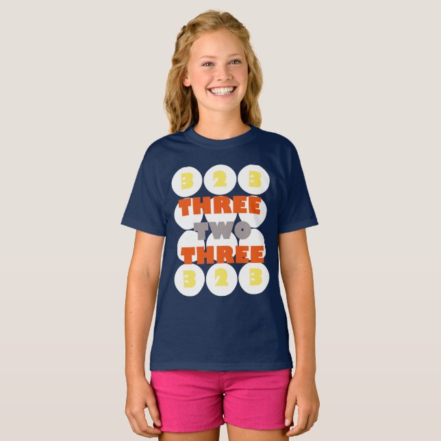 Três dois três Camiseta Funky (Frente Completa)