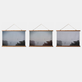 Três MADEIRAS Tapeçaram MURAIS NA TERRA