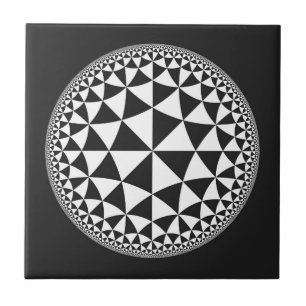 Triângulo preto & branco mandala enchida