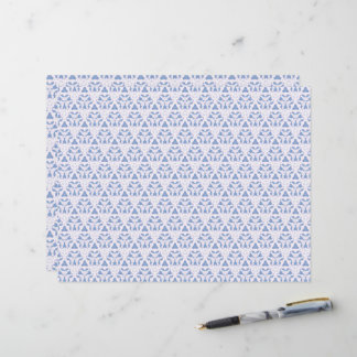 Triângulos de rendas decorativos branco azul