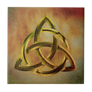 Trinity Knot Celtic Grunge Vintage