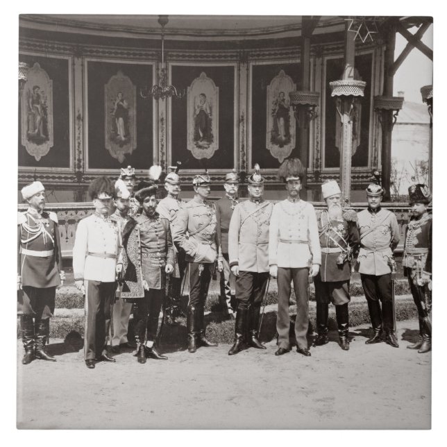 Tsar Nicholas II (1868-1918) que estão no garde (Frente)