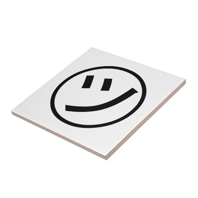 ㋡ Tsu Kana Katakana sorrindo Emoji / Emoticon (Lateral)