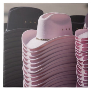 Tucson, Arizona. Chapéus de cowboy para homens e m