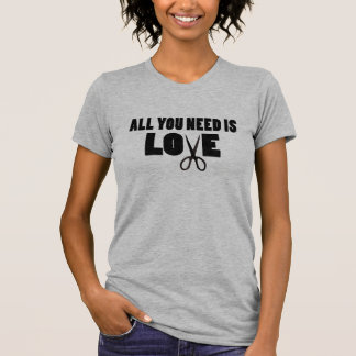 Tudo que você precisa é camisa do V-Pescoço do