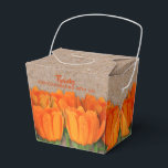 Tulipa Laranja no Kraft Tirar Caixas de Favoritos<br><div class="desc">Um monte de tulipas laranja rodeando um papel kraft com padrão para tirar uma caixa de favoritos de festas. Personalize a frente (ou onde quiser) com seu texto ou exclua se você não quiser nenhum texto. Clique no botão PERSONALIZAR para ALTERAR as fontes e as cores da fonte. COORDENANDO itens...</div>