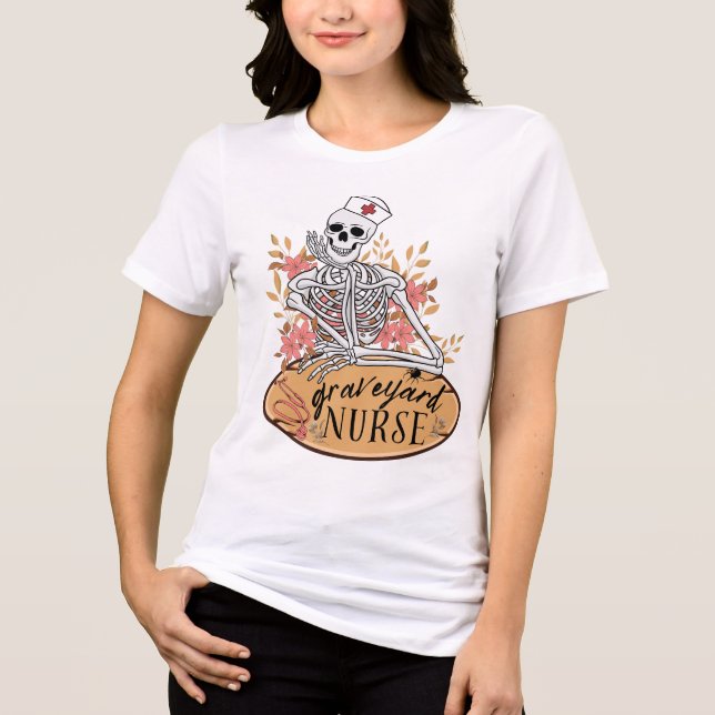 Turno Clássico Turno Skeleton Enfermeira T-Shirt (Frente)