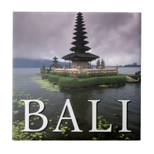 Ulun Danu Temple   Bali, Indonésia