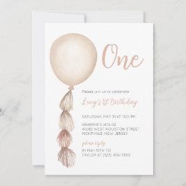 Um Balão de Boho Neutro Primeiro Convite de Aniver