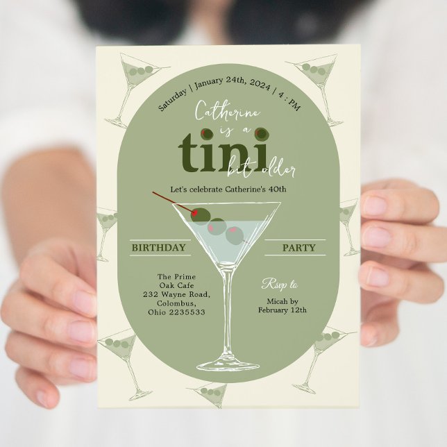 Um Convite De Aniversário Tini Bit Antigo Martini (Criador carregado)