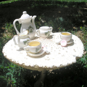 "Um Convite para o Chá"