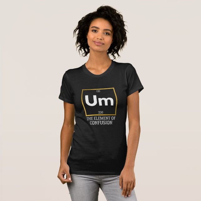 Um Elemento da Camisa T de Confusão (Frente Completa)