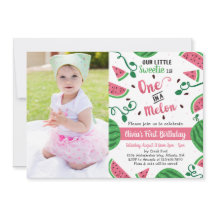 Um Em Um Convite de aniversário De Melão