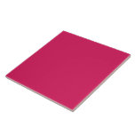 um fundo rosa com borda branca<br><div class="desc">O design é um grande quadrado azul,  que parece ser um céu claro e claro. A cor do céu é uma cor azul profunda,  dando-lhe uma aparência vibrante e viva.</div>