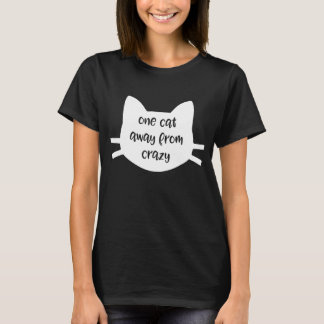Um Gato Longe Da Camisa De T Louca Engraçado