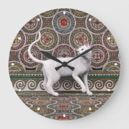 Um gato no relógio grande mosaico