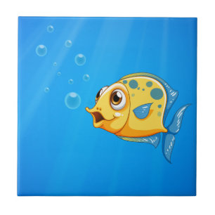 Um oceano profundo com um peixe amarelo