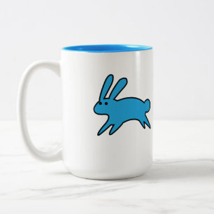 Um Pequeno Coelhinho Azul, Uma Xícara De Café
