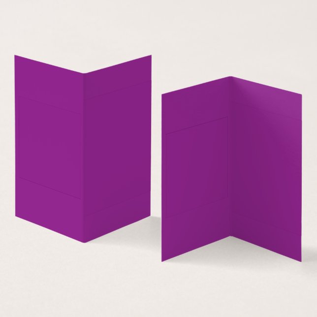 Um plano de fundo gradiente misturando tons de ros (Interior e exterior)