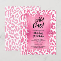 Um primeiro aniversario de Leopardo Cor-de-Rosa de