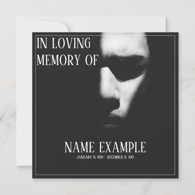 Um rosto adormecido em meia sombra (Frente)