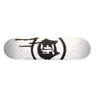 um skate do logotipo do gato gotejamento" do
