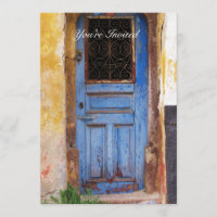 Uma bela porta azul antiga rústica GRÉCIA convite