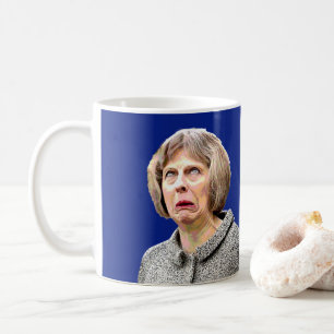 UMA CANECA DE BREXIT. O divertimento Theresa pode