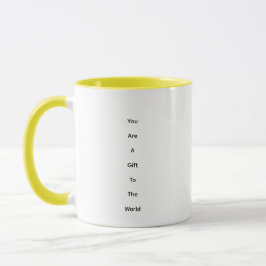 Uma caneca de cor Canário de duas tonalidades