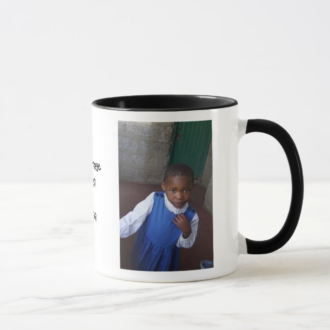 Uma caneca para ajudar órfão do AIDS (Direita)