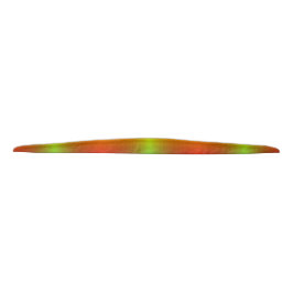 Uma faixa para a cabeça vibrante e multicolorida c