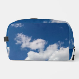 Uma fila de nuvens