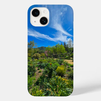 uma paisagem de primavera de tirar o fôlego no jar