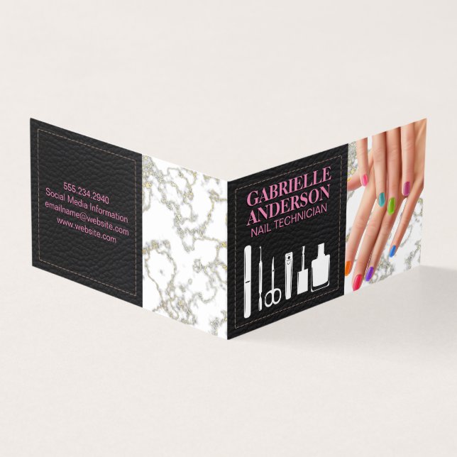 Unhas coloridas de manicure (Exterior)