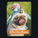 Unicorn Pug<br><div class="desc">Siga seus sonhos! | Avanti,  a Marca Humor Global™ tem entretido o mundo com seus cartões de saudação Sentir-se bem engraçado por mais de 40 anos. Nossas personagens vivem a vida ao máximo e celebram o humor no dia a dia.</div>